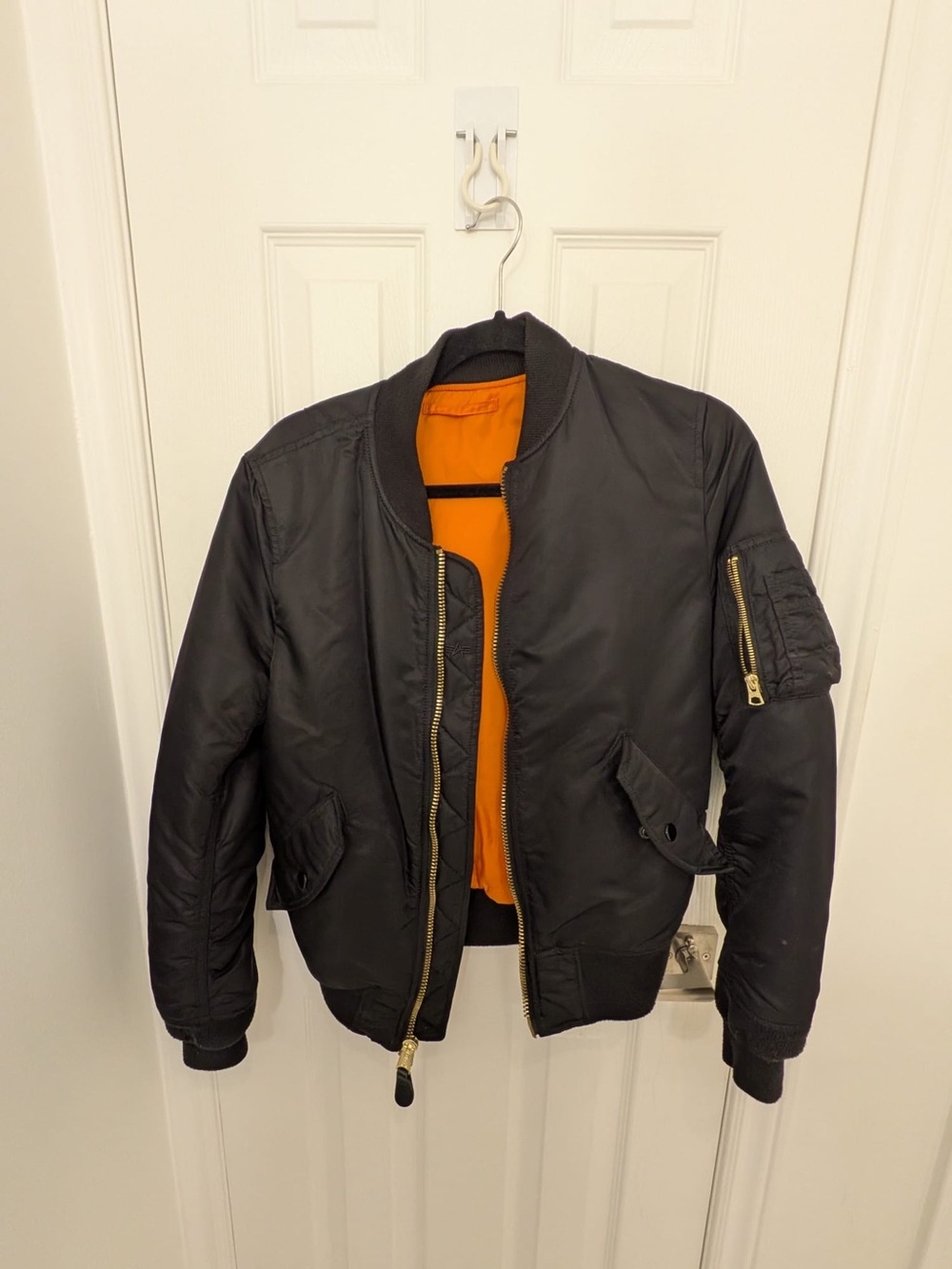 Alpha Industries Reversible BOMBER JACKET WOMENS